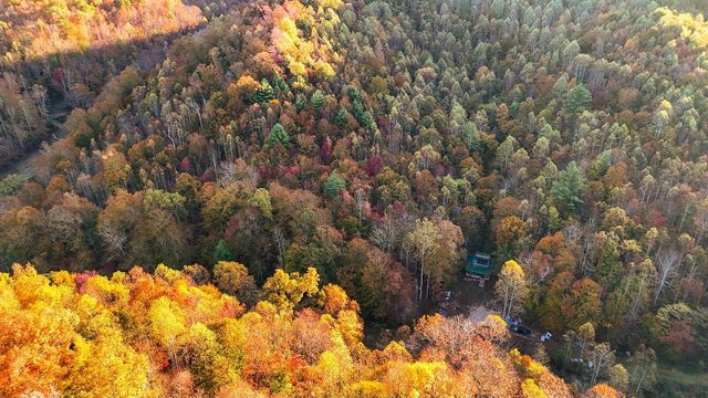 105 Chambers Fork Road, Campton, KY 41301