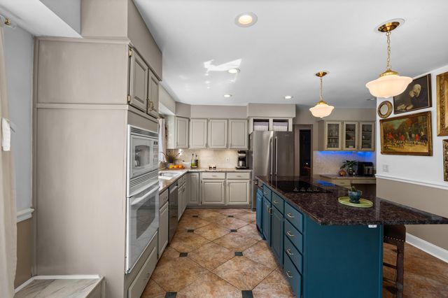 5440 Ridge Trail N, Clarkston, MI 48348