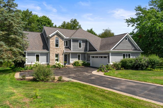 5440 Ridge Trail N, Clarkston, MI 48348