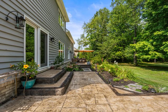 5440 Ridge Trail N, Clarkston, MI 48348