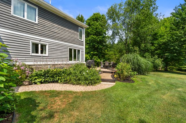 5440 Ridge Trail N, Clarkston, MI 48348