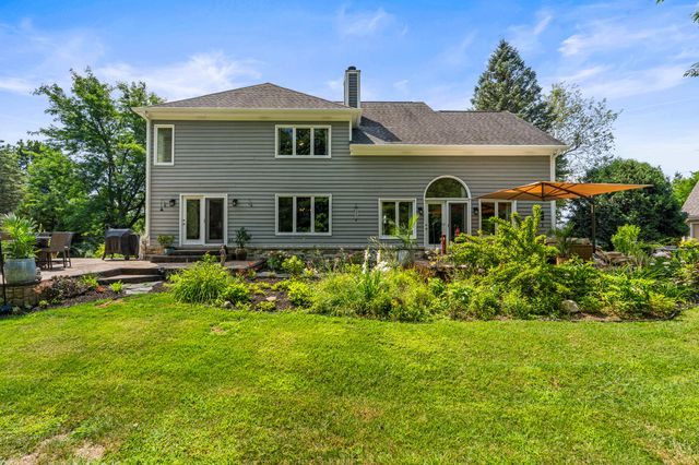 5440 Ridge Trail N, Clarkston, MI 48348