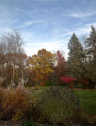 5440 Ridge Trail N, Clarkston, MI 48348