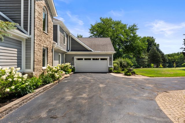 5440 Ridge Trail N, Clarkston, MI 48348