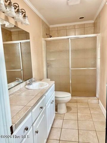 1000 Cameron Drive, Kinston, NC 28501