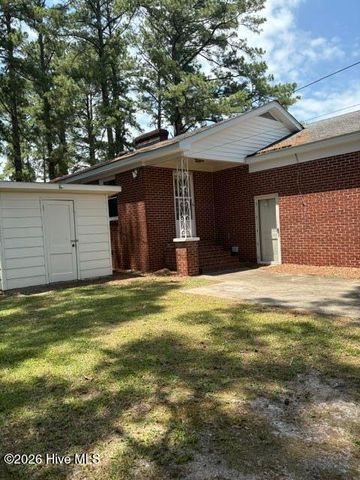 1000 Cameron Drive, Kinston, NC 28501