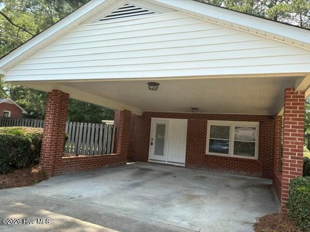 1000 Cameron Drive, Kinston, NC 28501