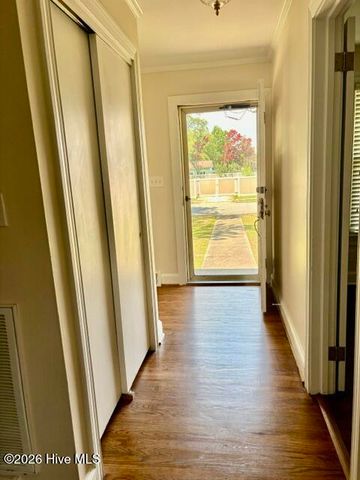 1000 Cameron Drive, Kinston, NC 28501