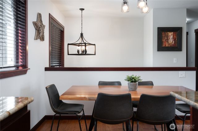 2303 North Bluff Road, Greenbank, WA 98253