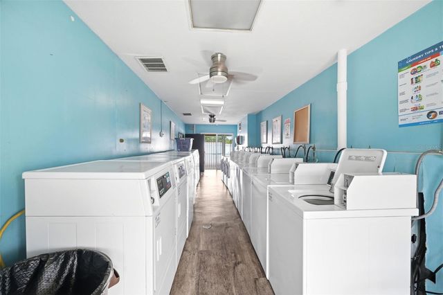 24862 US HIGHWAY 19 N 1705, Clearwater, FL 33763