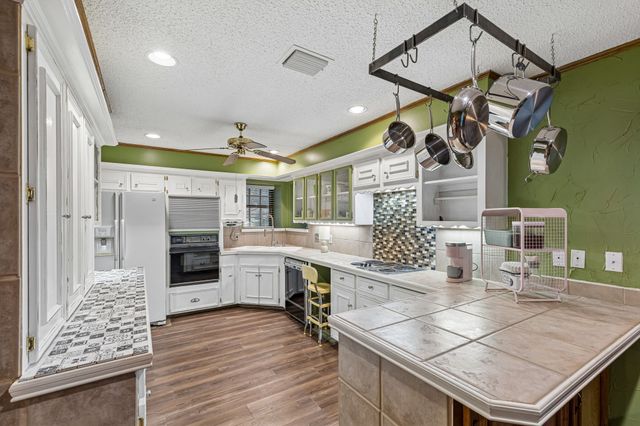 5205 Dixie Circle, Sachse, TX 75048
