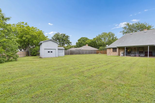 5205 Dixie Circle, Sachse, TX 75048