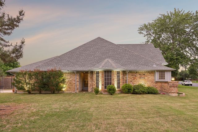 5205 Dixie Circle, Sachse, TX 75048