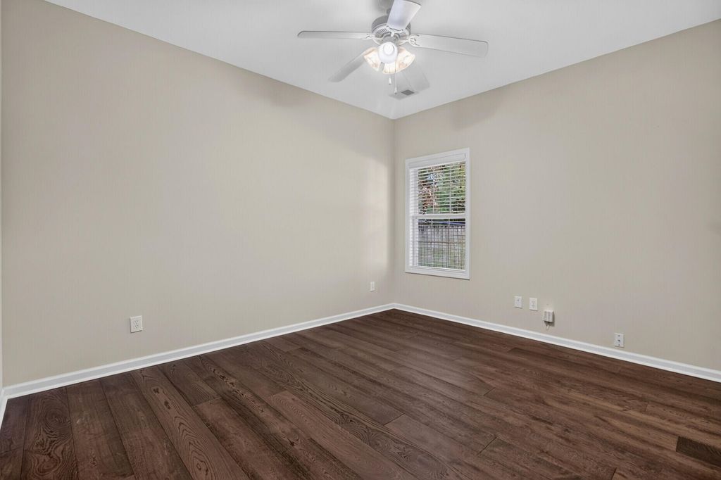 Image 26 of property listing at 8719 Evangeline Drive, North Charleston, SC 29420