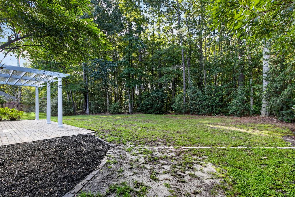 Image 33 of property listing at 8719 Evangeline Drive, North Charleston, SC 29420