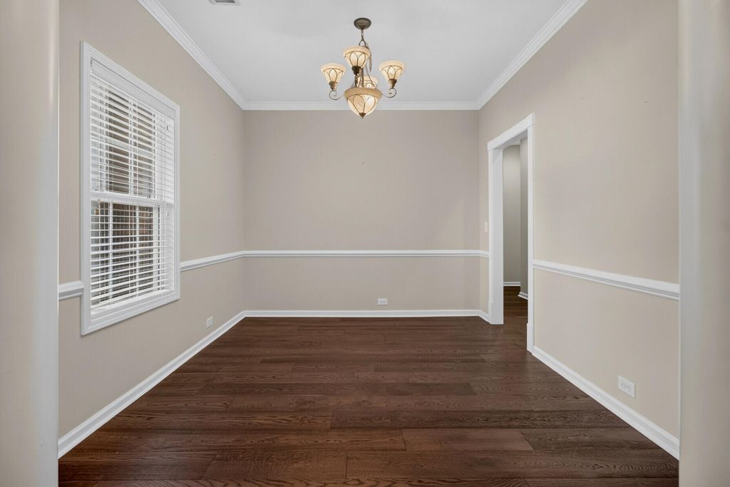 Image 5 of property listing at 8719 Evangeline Drive, North Charleston, SC 29420