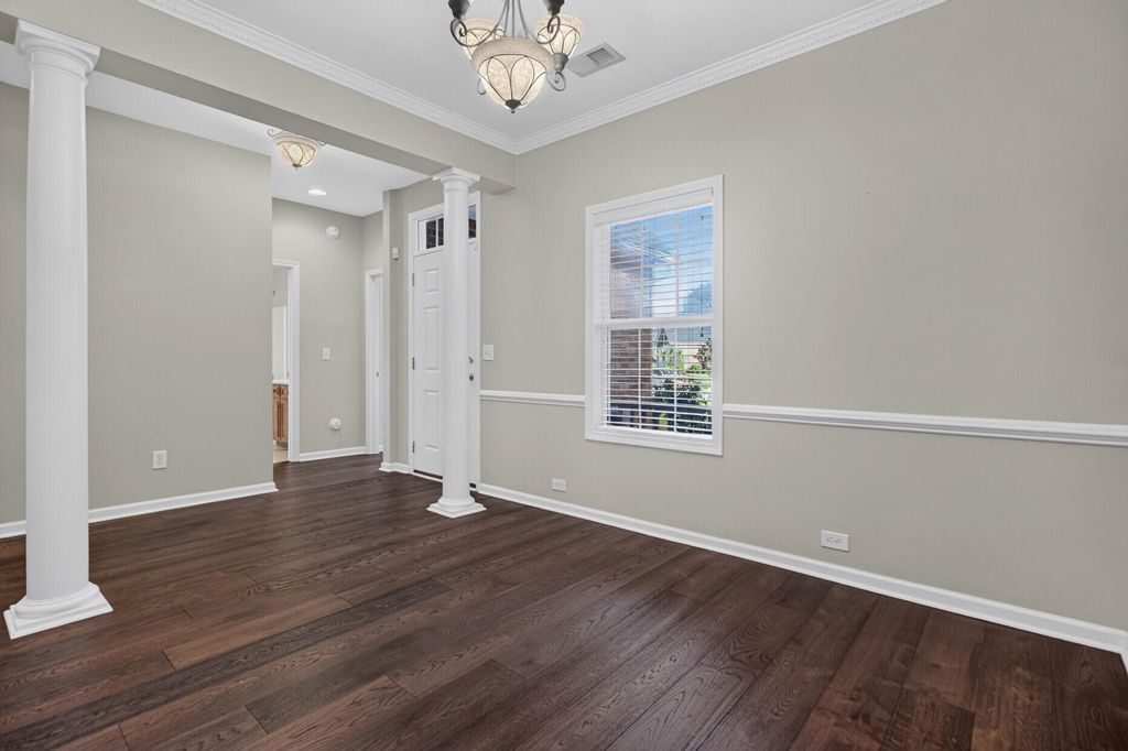 Image 6 of property listing at 8719 Evangeline Drive, North Charleston, SC 29420