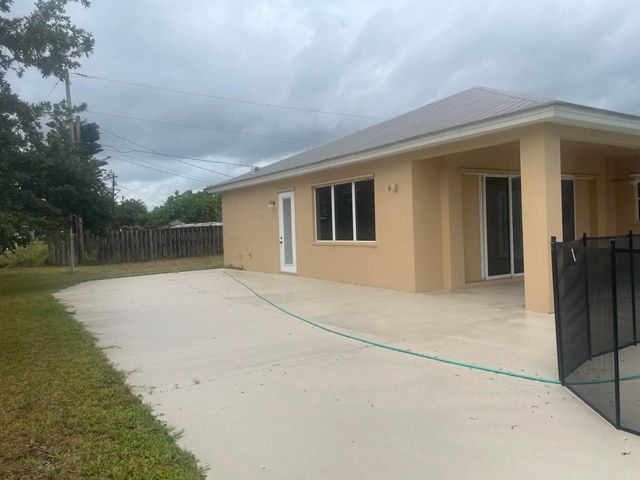 2643 SW Harem Circle, Port St. Lucie, Port St Lucie, FL 34953