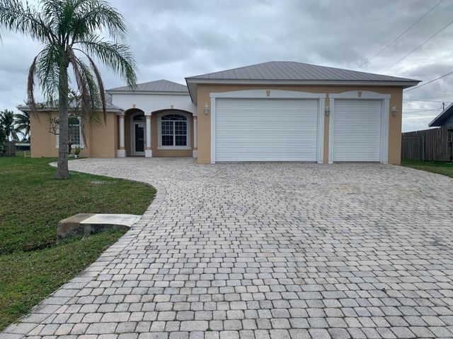 2643 SW Harem Circle, Port St. Lucie, Port St Lucie, FL 34953