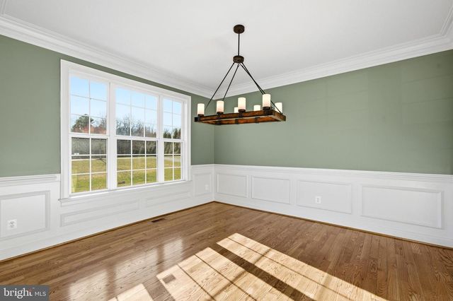 4337 BARBERRY DR, Huntingtown, MD 20639