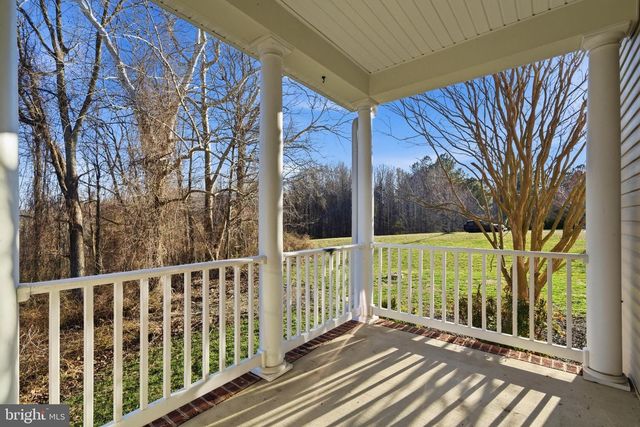 4337 BARBERRY DR, Huntingtown, MD 20639