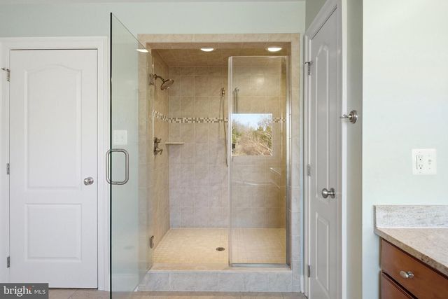 4337 BARBERRY DR, Huntingtown, MD 20639