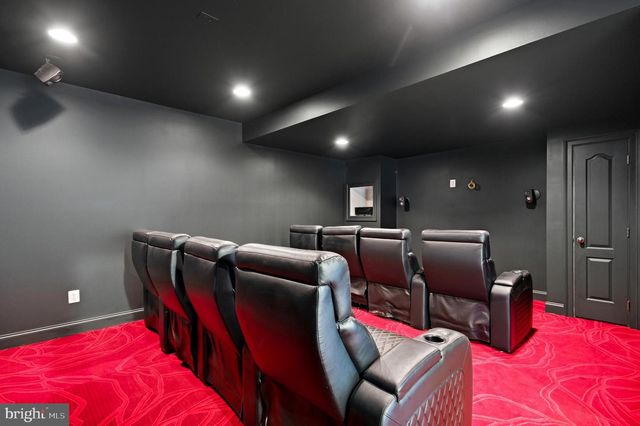 4337 BARBERRY DR, Huntingtown, MD 20639