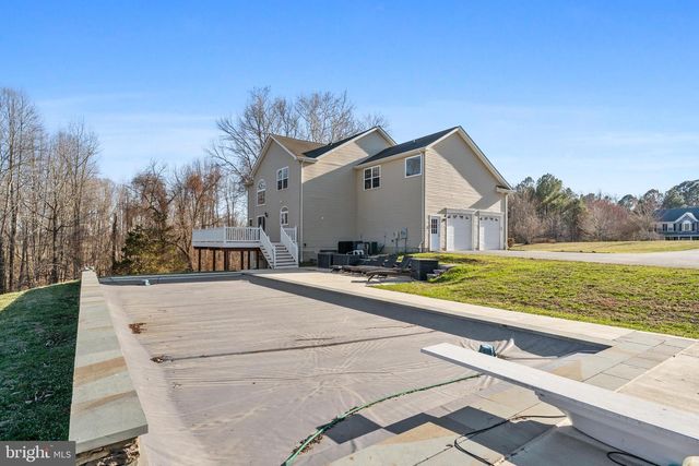 4337 BARBERRY DR, Huntingtown, MD 20639