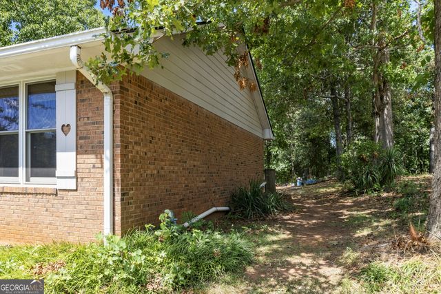 1788 Brandy Woods Drive SE, Conyers, GA 30013