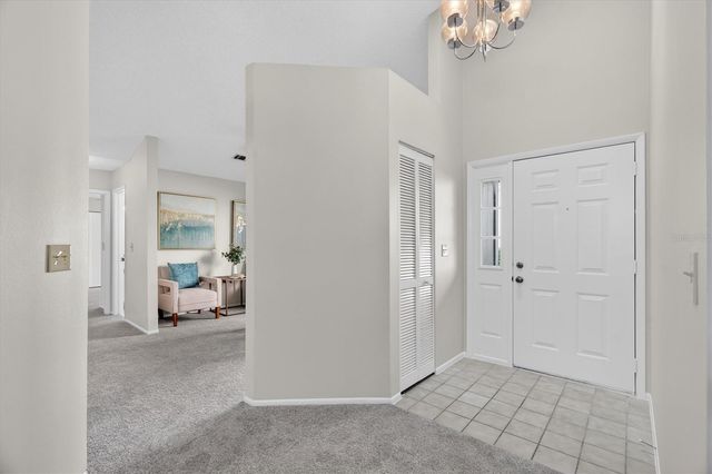 630 MAPLE OAK CIRCLE 102, Altamonte Springs, FL 32701