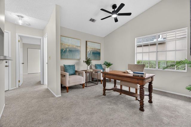 630 MAPLE OAK CIRCLE 102, Altamonte Springs, FL 32701