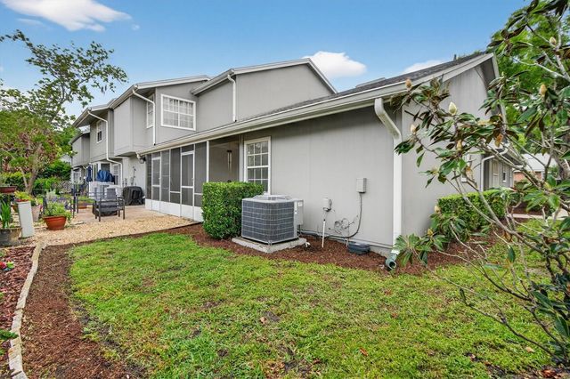 630 MAPLE OAK CIRCLE 102, Altamonte Springs, FL 32701