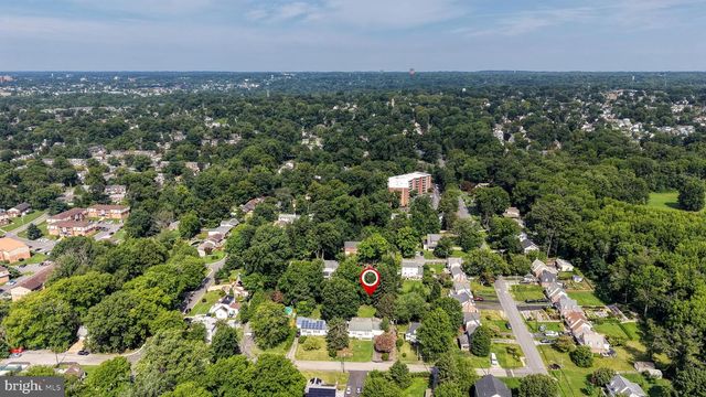 307 CHANNEL RD, Wilmington, DE 19809
