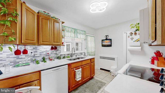 307 CHANNEL RD, Wilmington, DE 19809