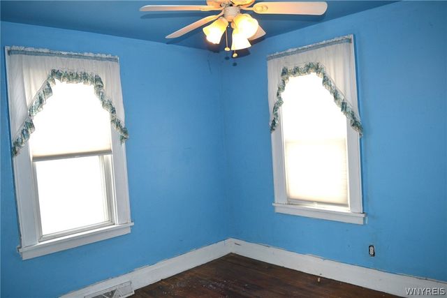 99 Lind Avenue, West Seneca, NY 14224