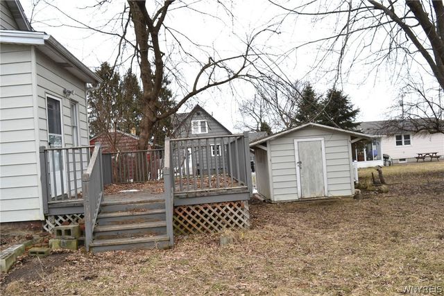 99 Lind Avenue, West Seneca, NY 14224