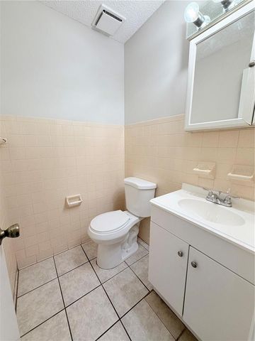 330 DOGWOOD AVENUE, Orange City, FL 32763