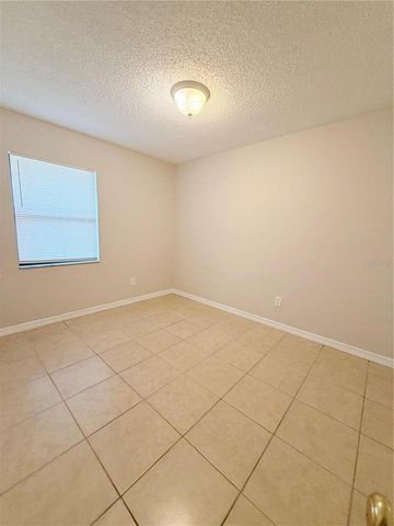 330 DOGWOOD AVENUE, Orange City, FL 32763