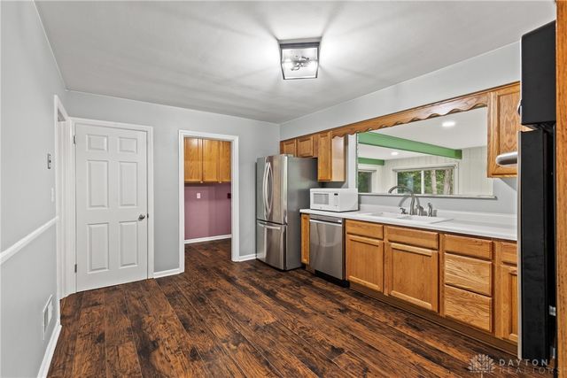682 Milford Hills Drive, Miami Twp, OH 45150