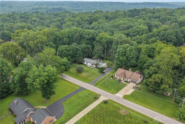 682 Milford Hills Drive, Miami Twp, OH 45150