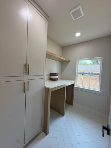 413 N Cleburne Whitney Rd, Rio Vista, TX 76093