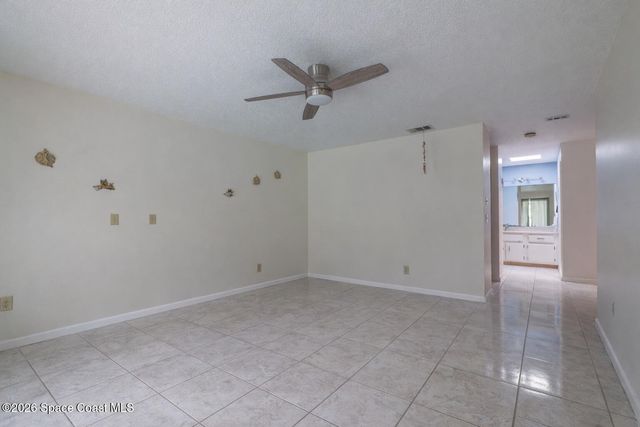 950 Briarwood Boulevard NE, Palm Bay, FL 32905