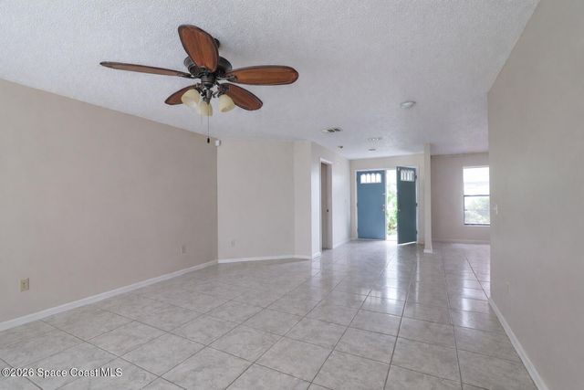 950 Briarwood Boulevard NE, Palm Bay, FL 32905