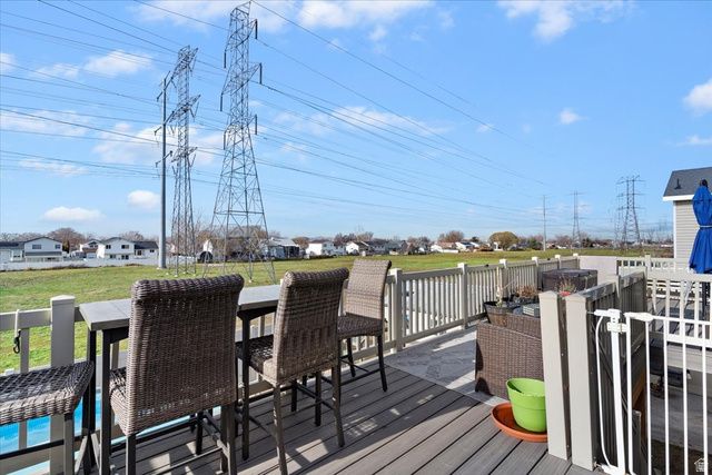 5999 S 3200 W, Roy, UT 84067