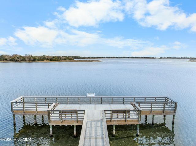 213 Cheswick Drive, Holly Ridge, NC 28445