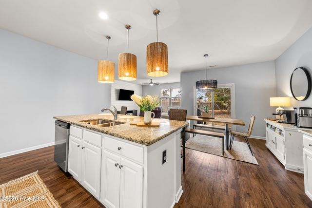 213 Cheswick Drive, Holly Ridge, NC 28445