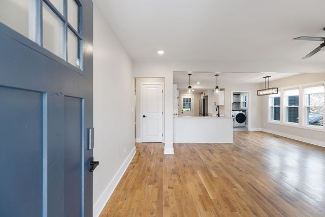 1206 Riverside Drive, Nashville, TN 37206