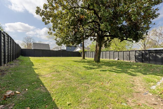 1206 Riverside Drive, Nashville, TN 37206