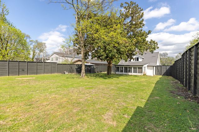 1206 Riverside Drive, Nashville, TN 37206