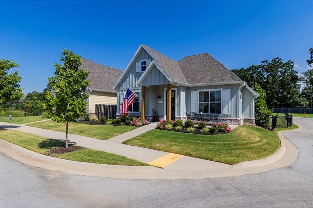 6974 Summer Hill Cove, Springdale, AR 72762